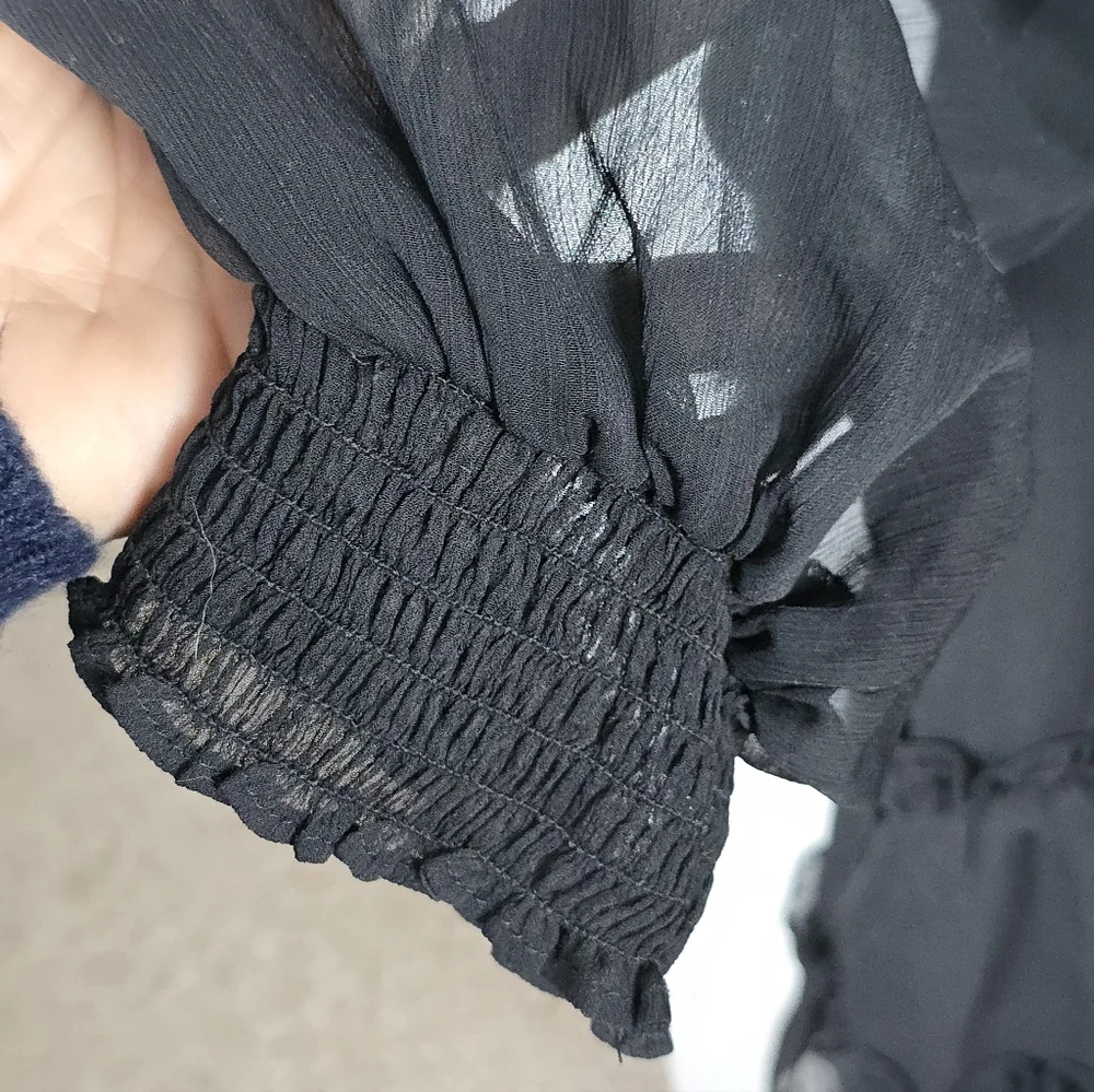 CeCe Black Long Sleeve Dress - Picture 6 of 12